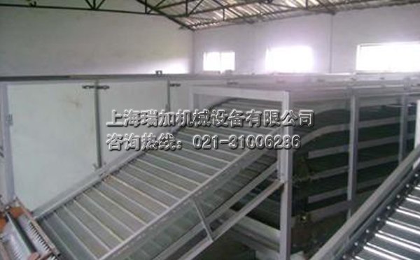 爬坡金属网带输送机